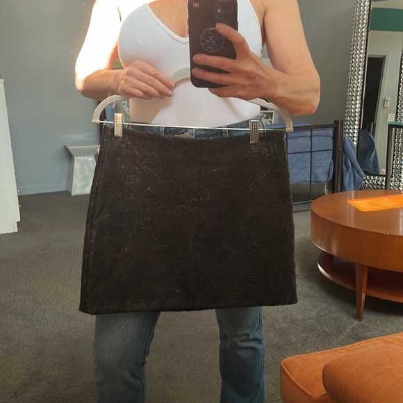 Black skirt with black sequins - Picture 4 of 7